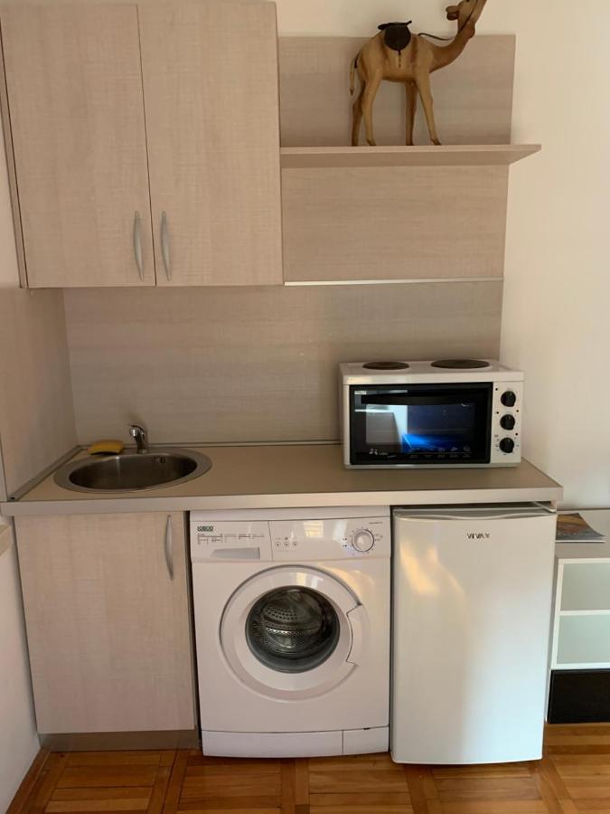 Sunstone Apartments Kotor Bagian luar foto