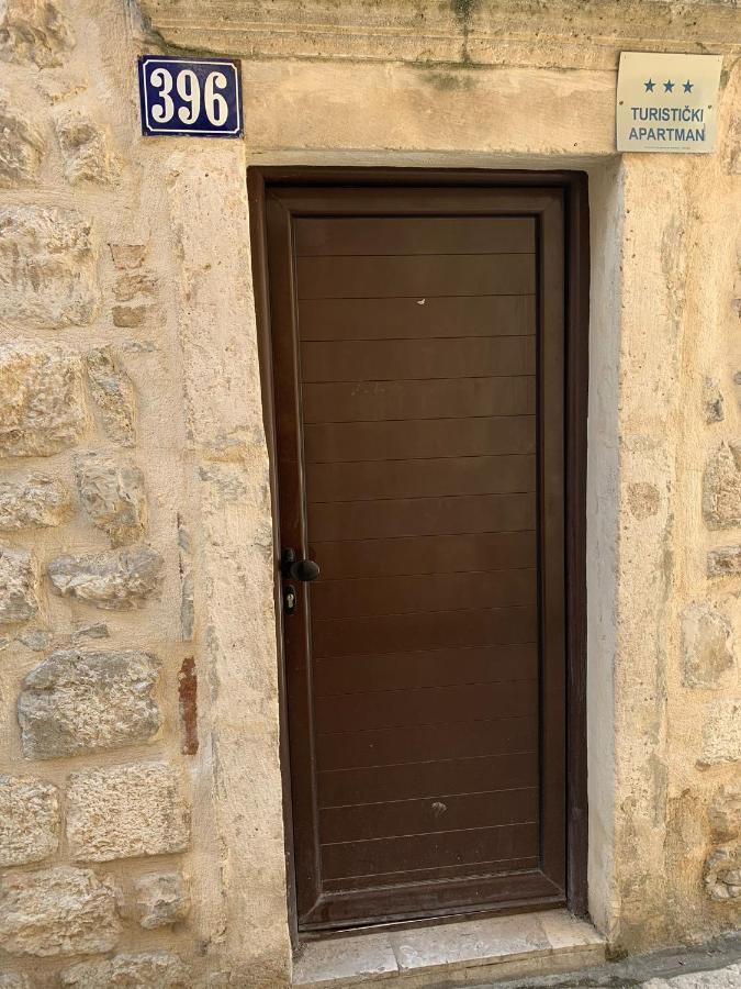 Sunstone Apartments Kotor Bagian luar foto